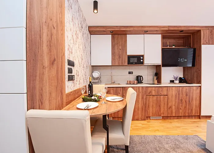 Kruna * Κοπαόνικ